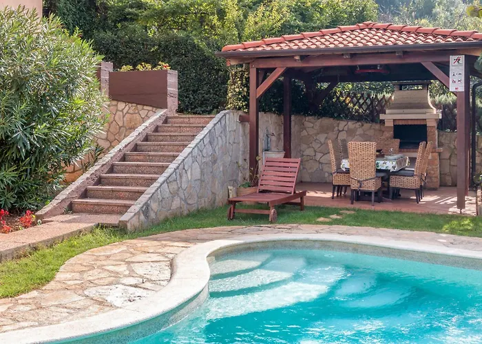 Beautiful Apartment In Pula With Wifi * Pula